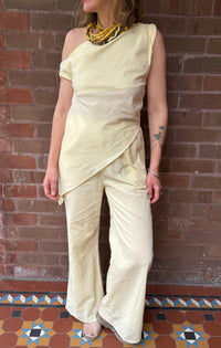 Soft Yellow Off-Shoulder Cotton Top – By Frankie (Copy)