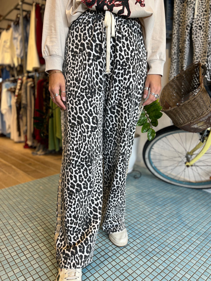 Racer Pant - Black Leopard / By Frankie
