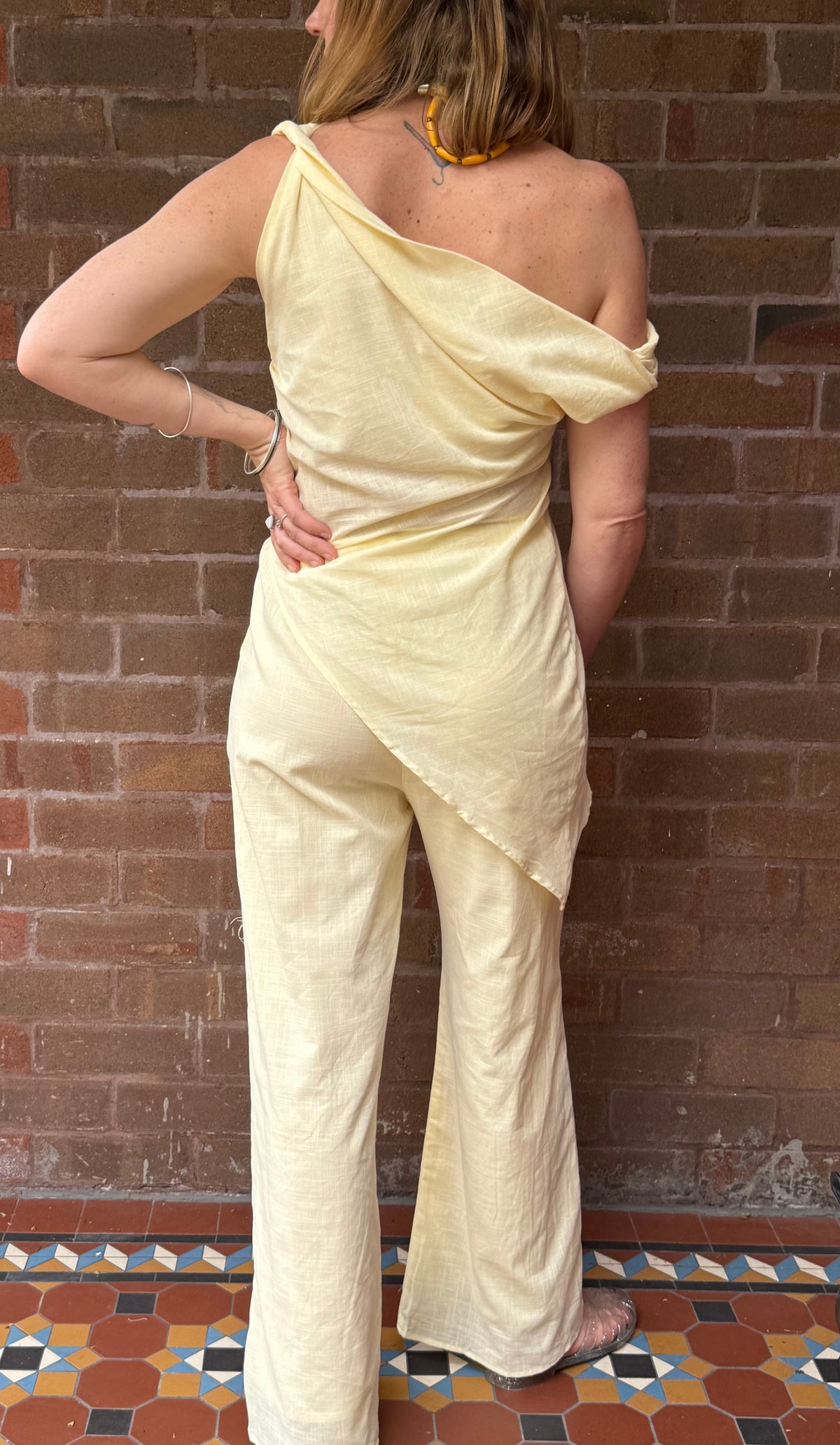 Soft Yellow Off-Shoulder Cotton Top – By Frankie (Copy)