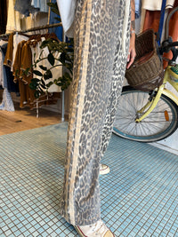 Racer Pant - Light Leopard / By Frankie