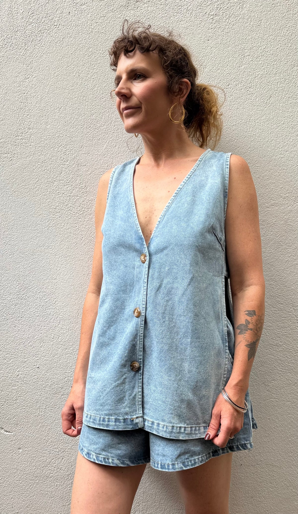 Open Side Button-Up Vest Top- Light Wash - By Frankie