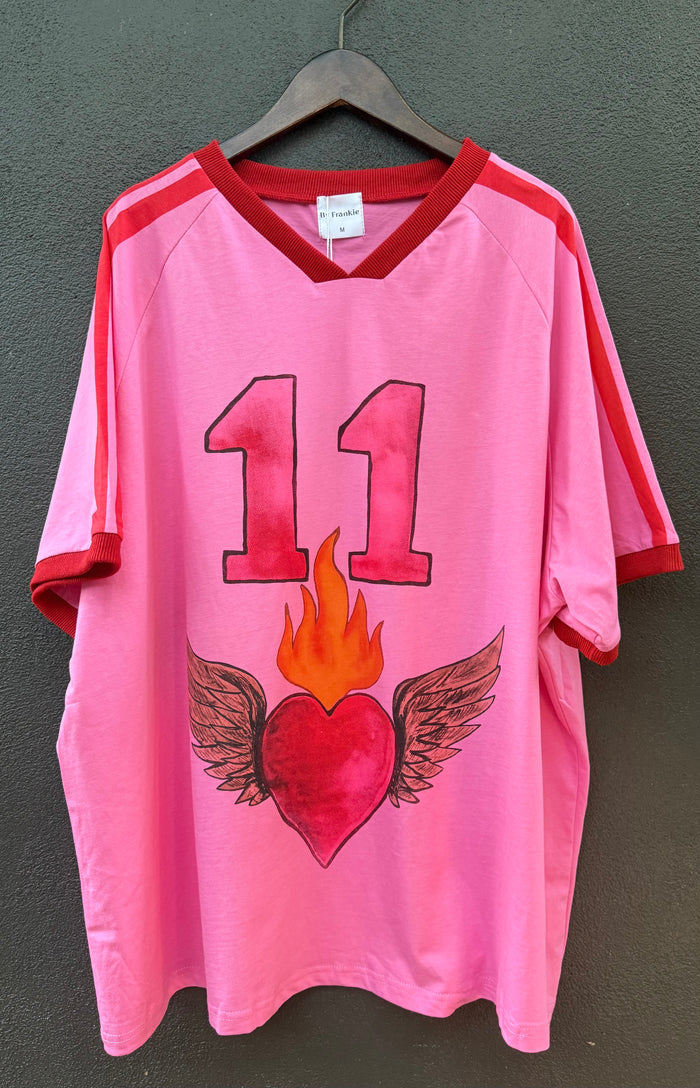 ‘11’ Oversized Graphic Tee – By Frankie