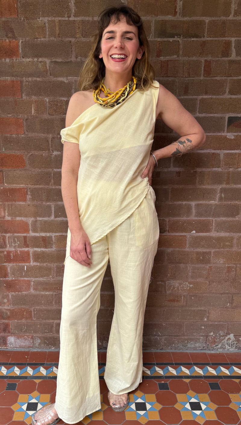 Soft Yellow Off-Shoulder Cotton Top – By Frankie (Copy)