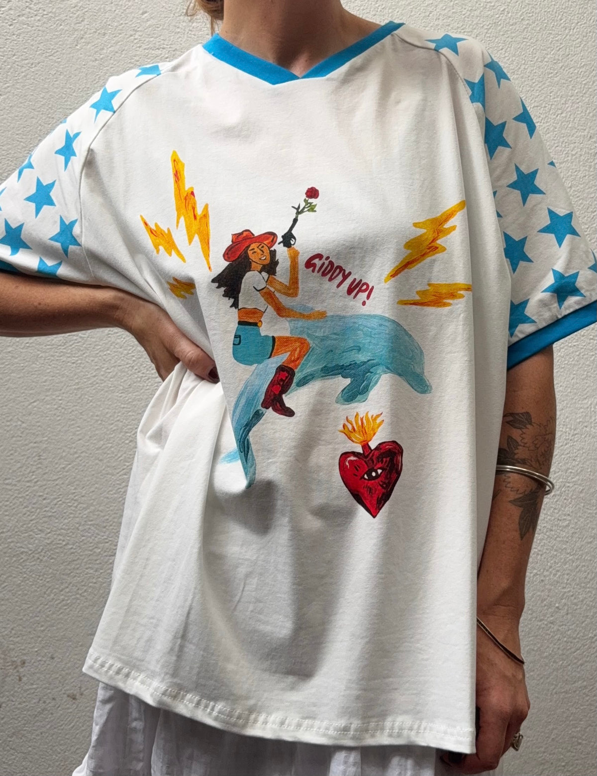 Giddy Up Graphic Tee – White / Blue – By Frankie