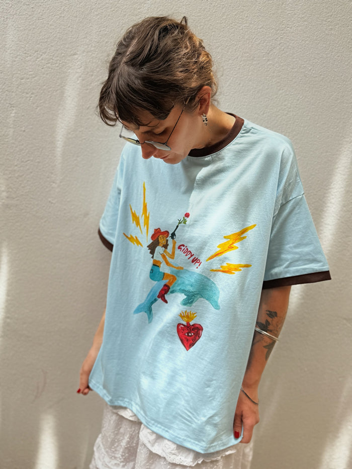 Giddy Up Ringer Tee – Light Blue Wash – By Frankie